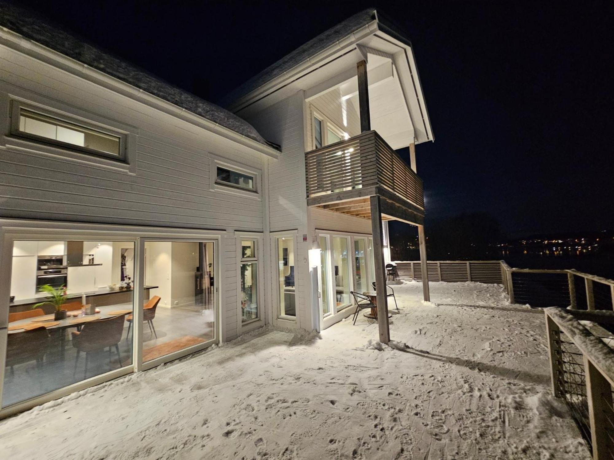 הוילה טרומסה Kaldfjord Sea House מראה חיצוני תמונה